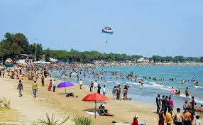 Nagoa Beach 
